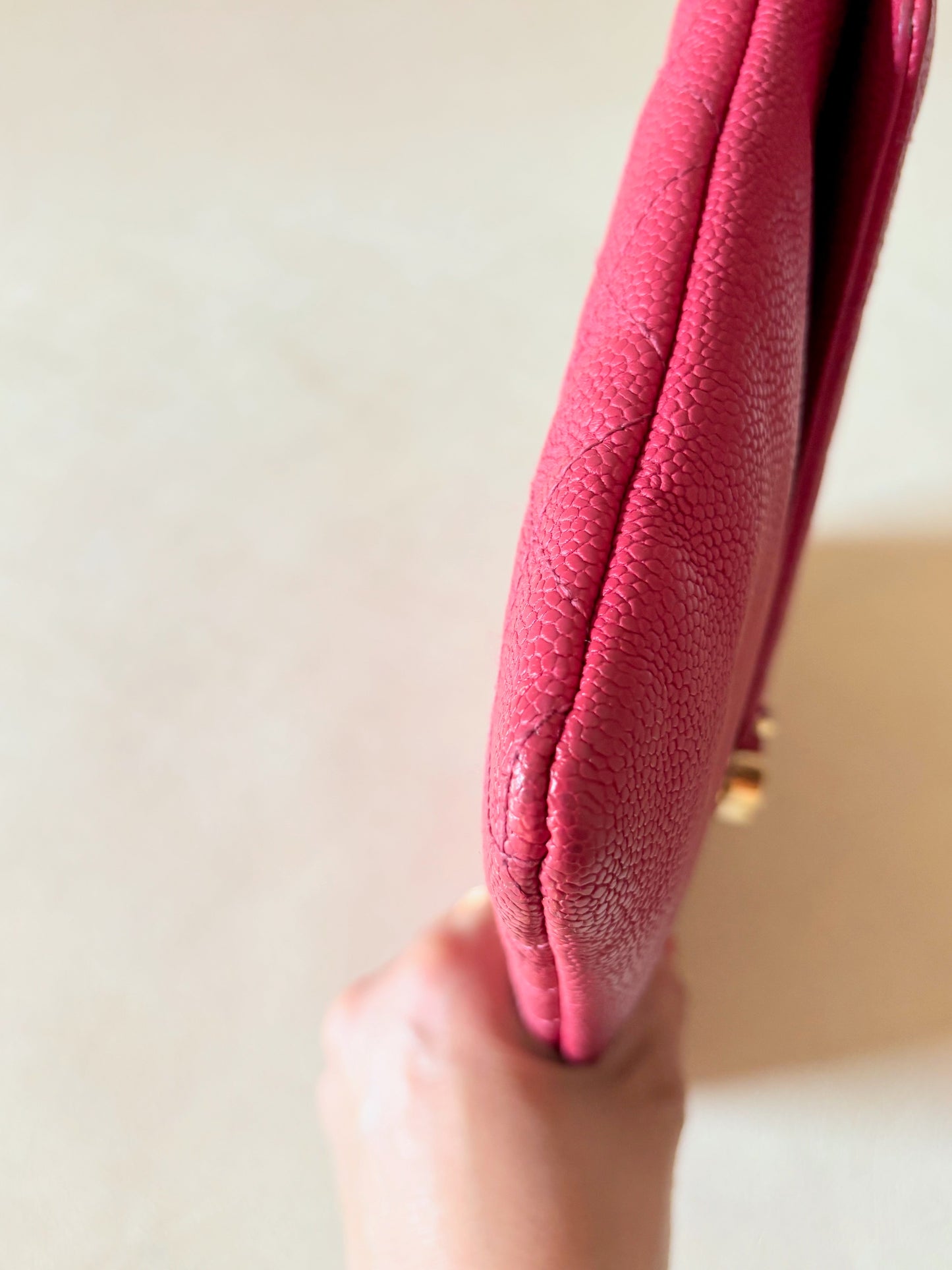 CHANEL Pochette cuir caviar