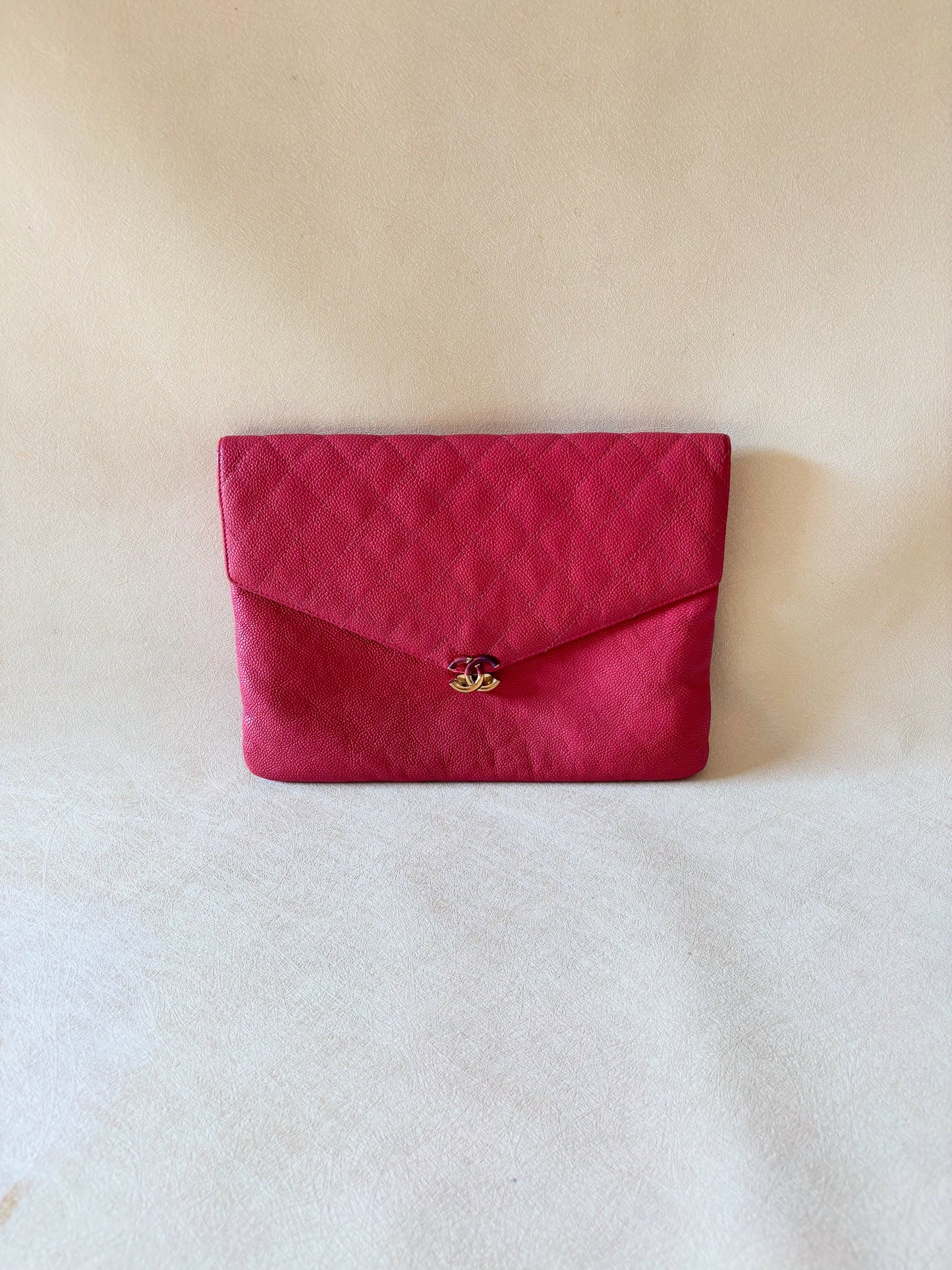 CHANEL Pochette cuir caviar