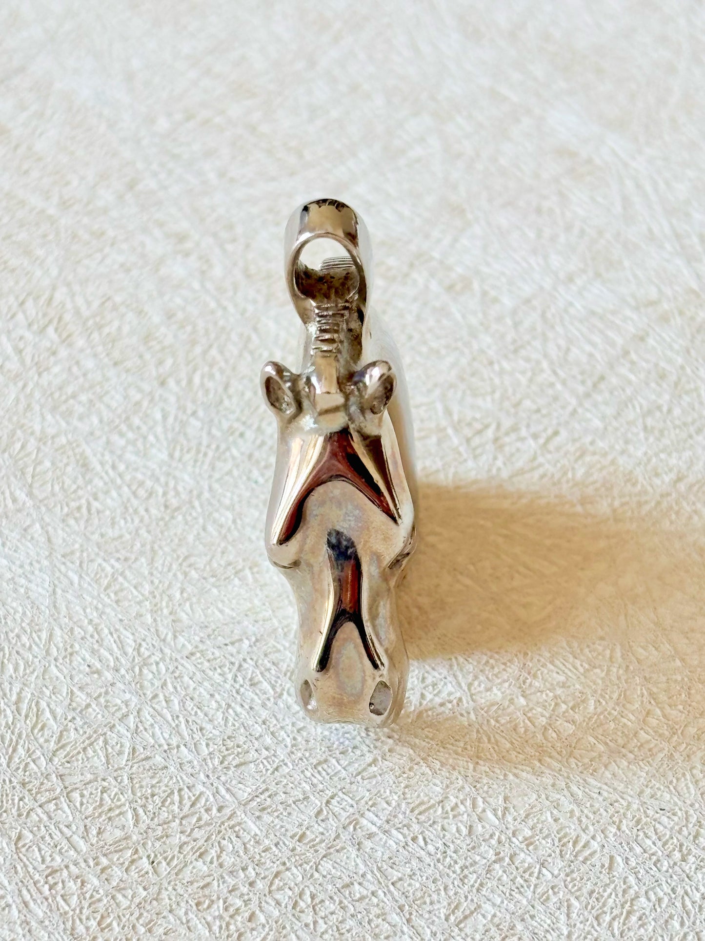 HERMÈS Pendentif Cheval
