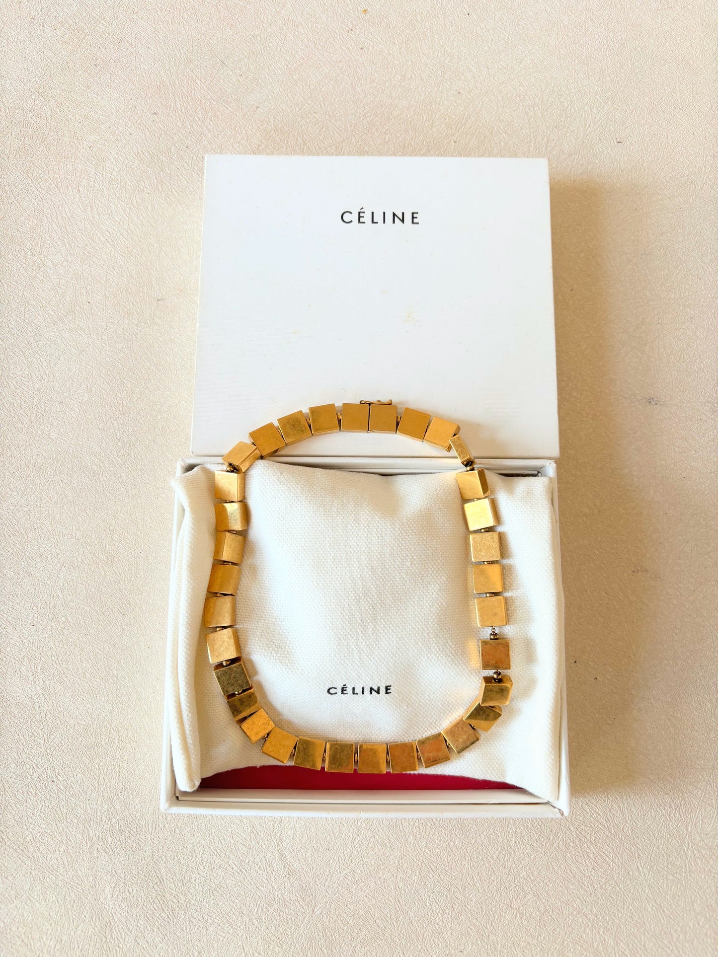 CÉLINE Collier