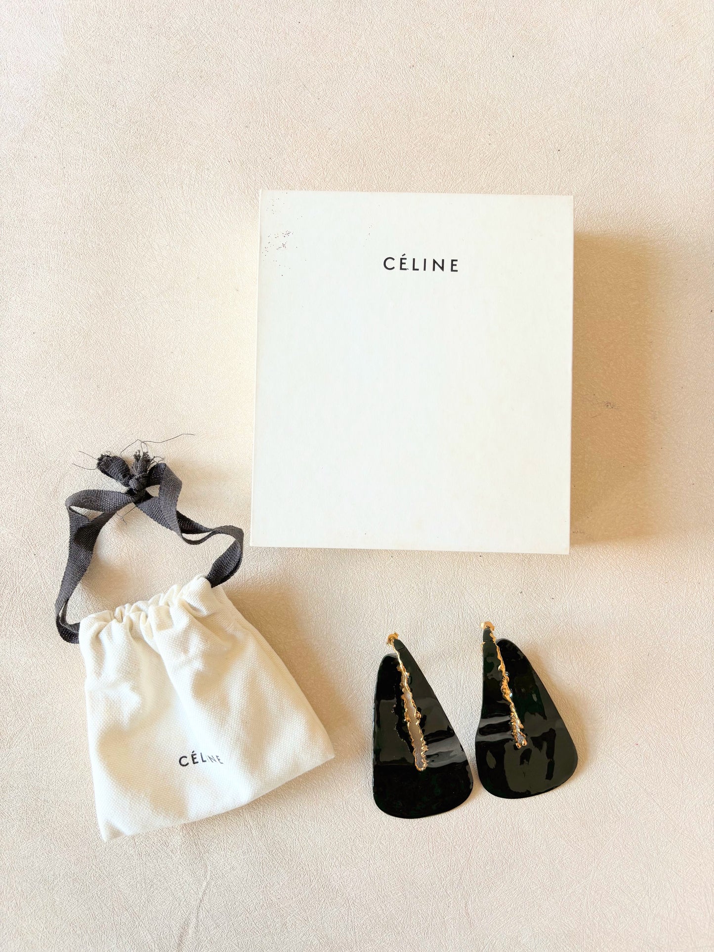 CÉLINE Boucles d'oreilles