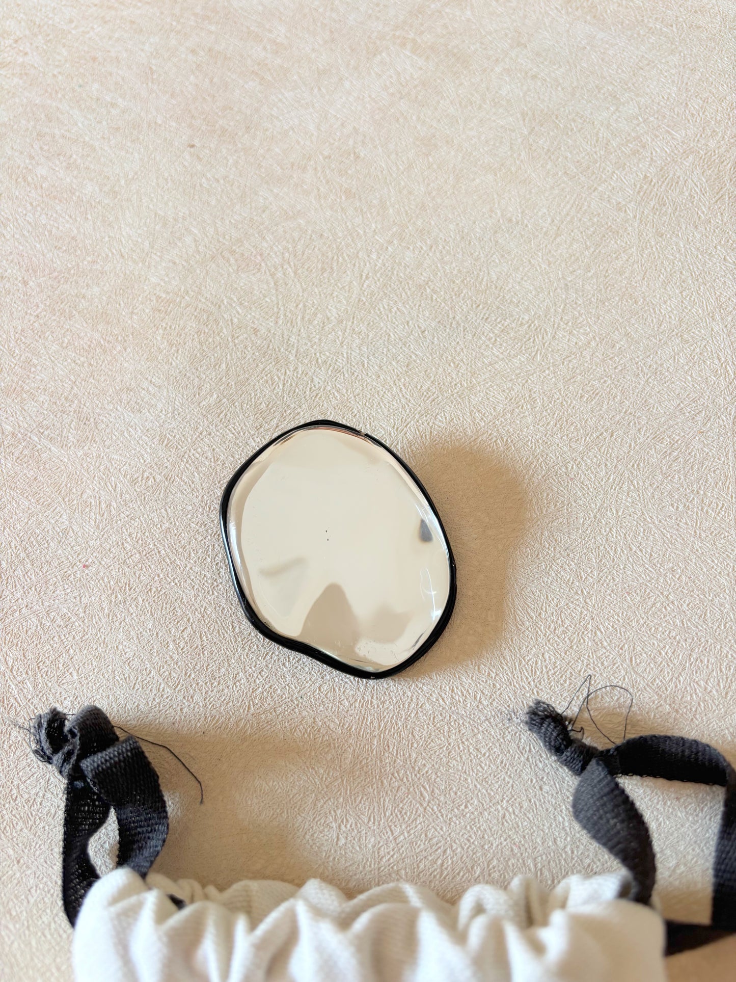 CÉLINE Boucle d'oreille solitaire