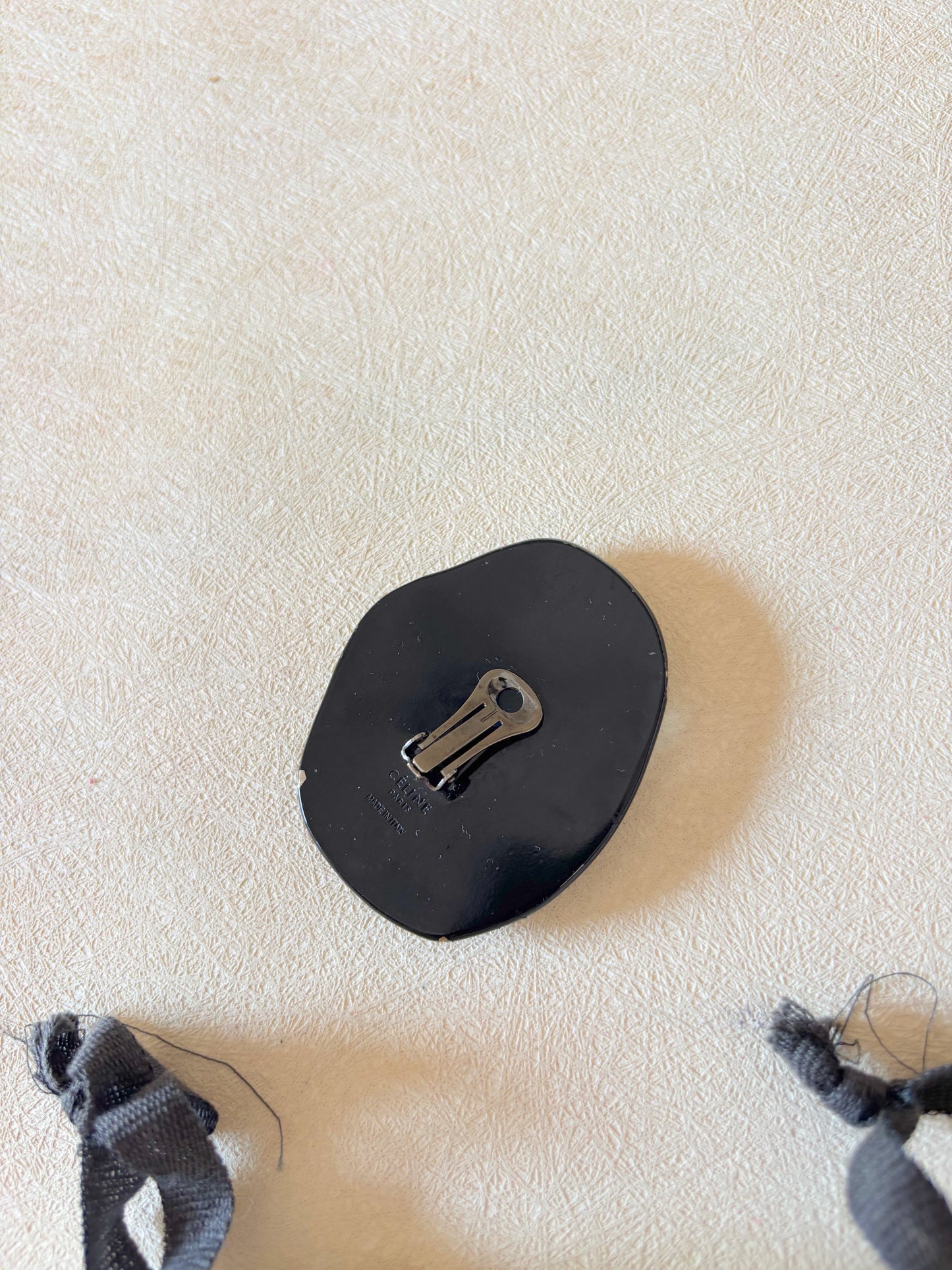 CÉLINE Boucle d'oreille solitaire