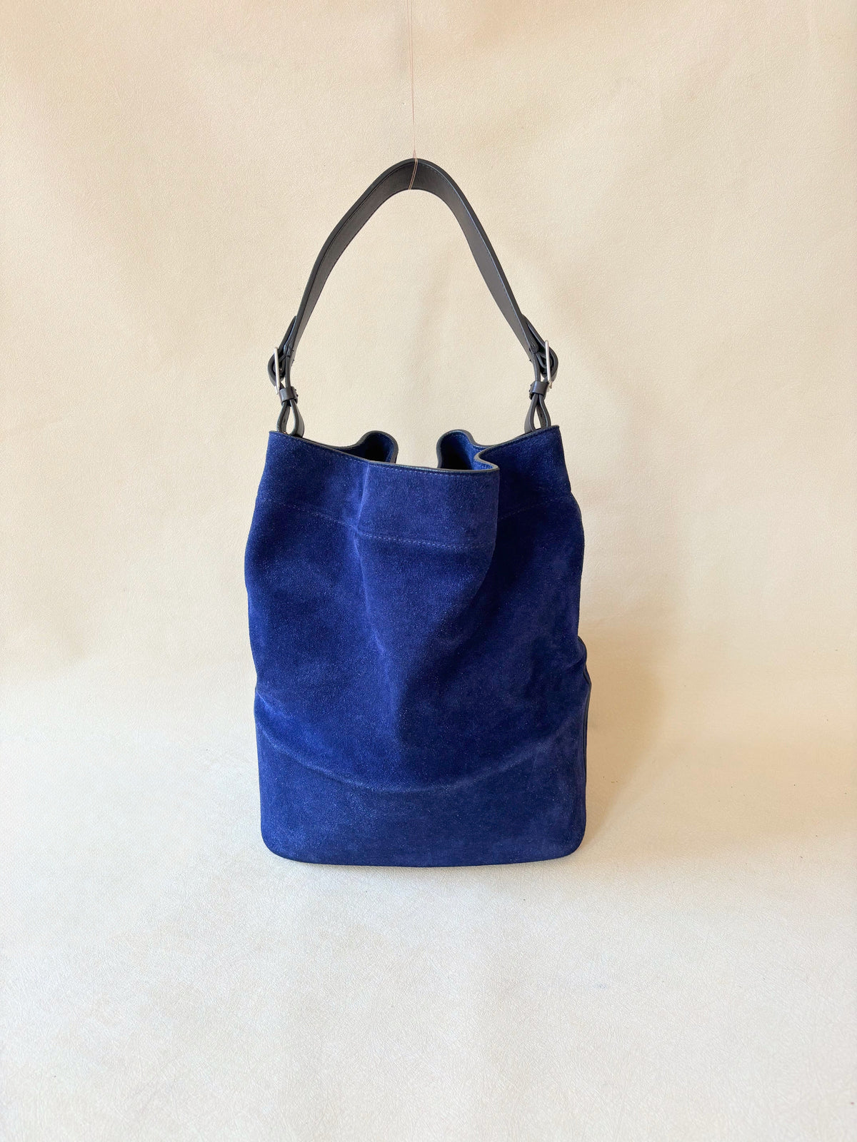 CÉLINE Sac Seau Veau Velours