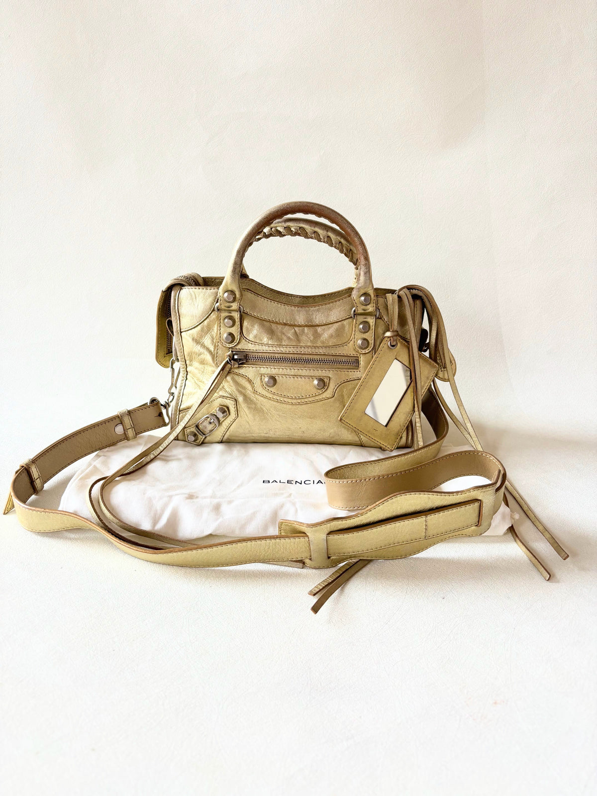 BALENCIAGA Sac City Mini Or