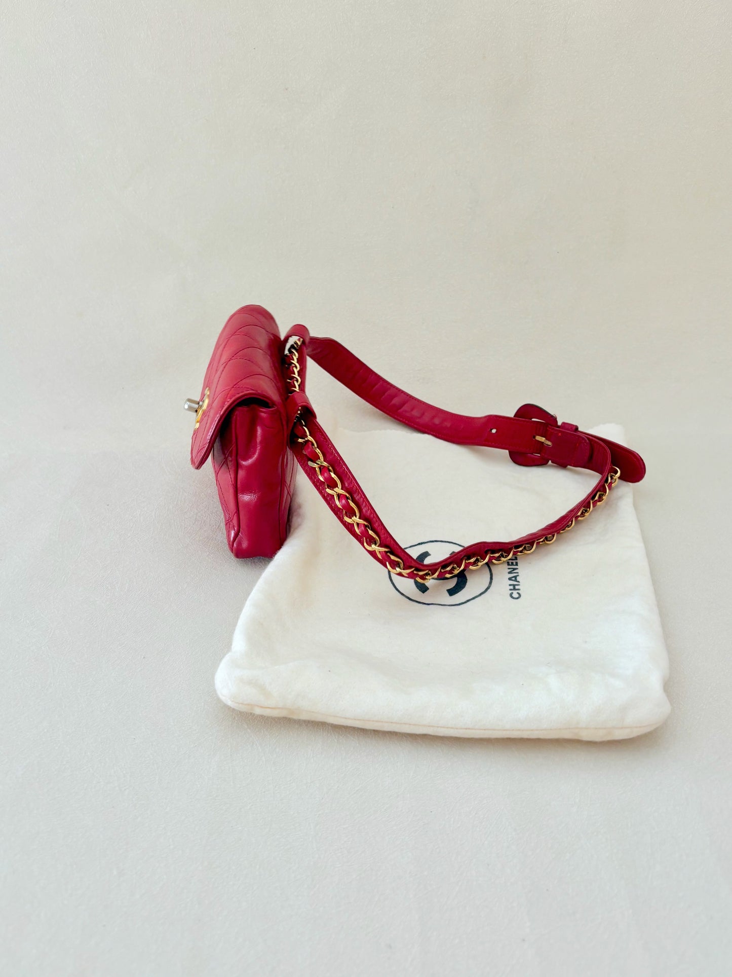 CHANEL Sac banane