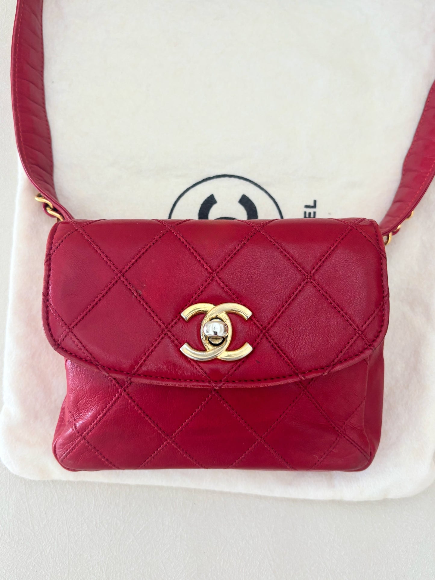 CHANEL Sac banane