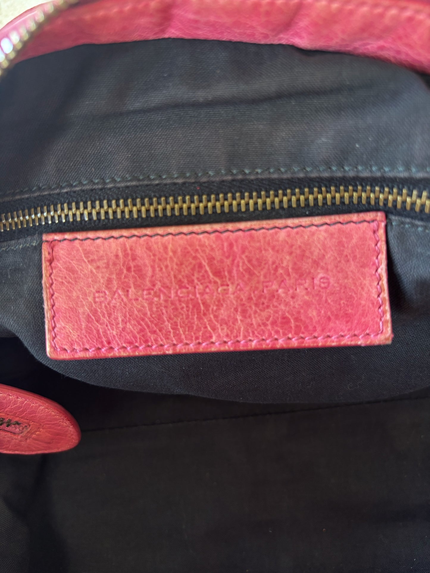 BALENCIAGA Sac City