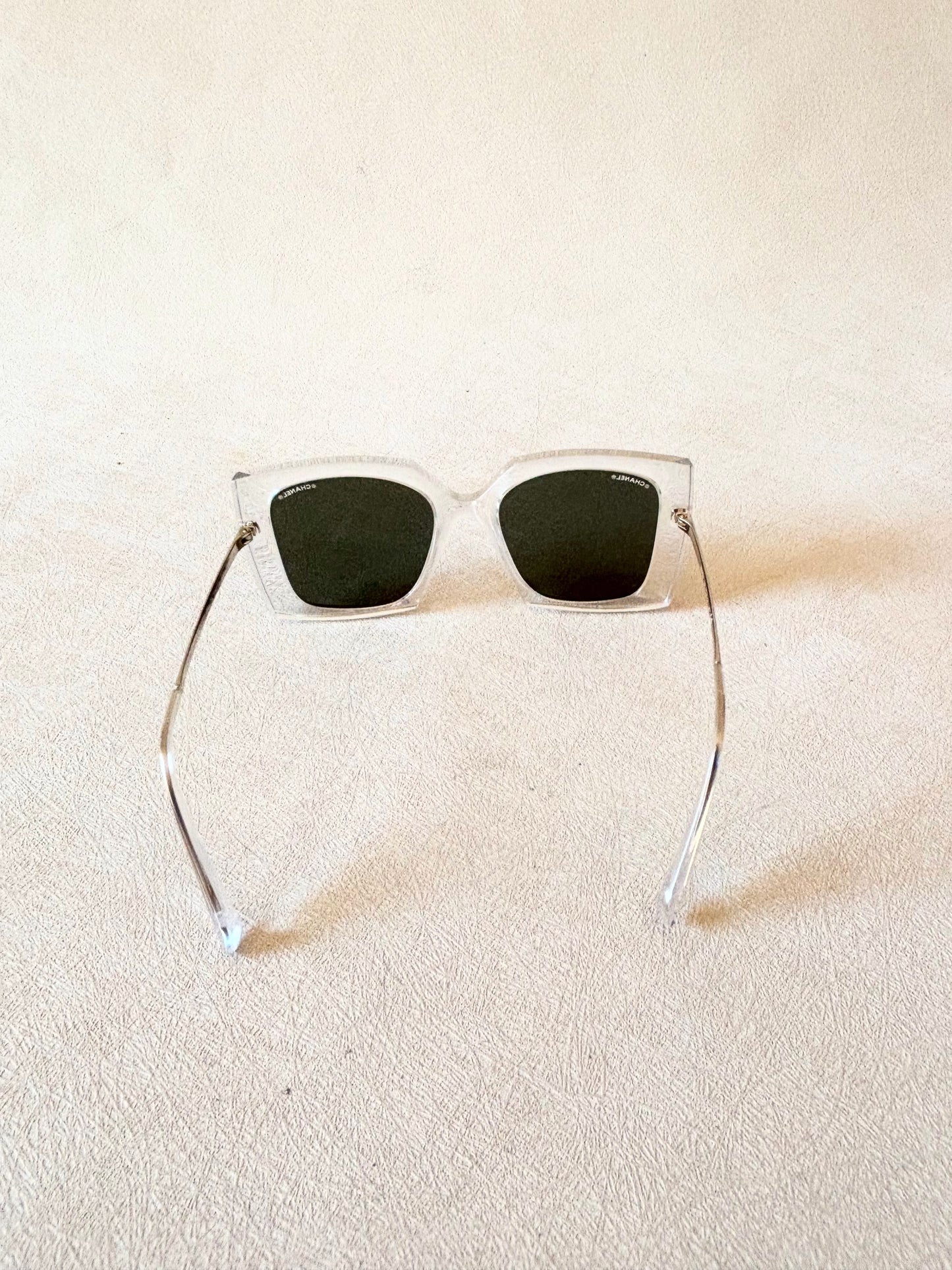 CHANEL Lunettes de soleil