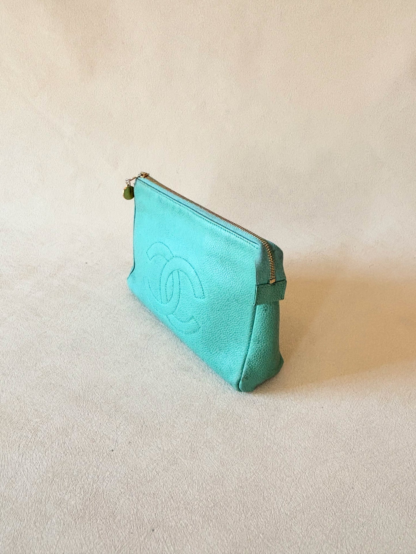 CHANEL Pochette