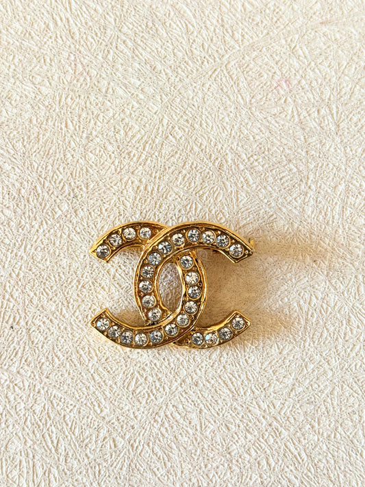CHANEL Broche strass