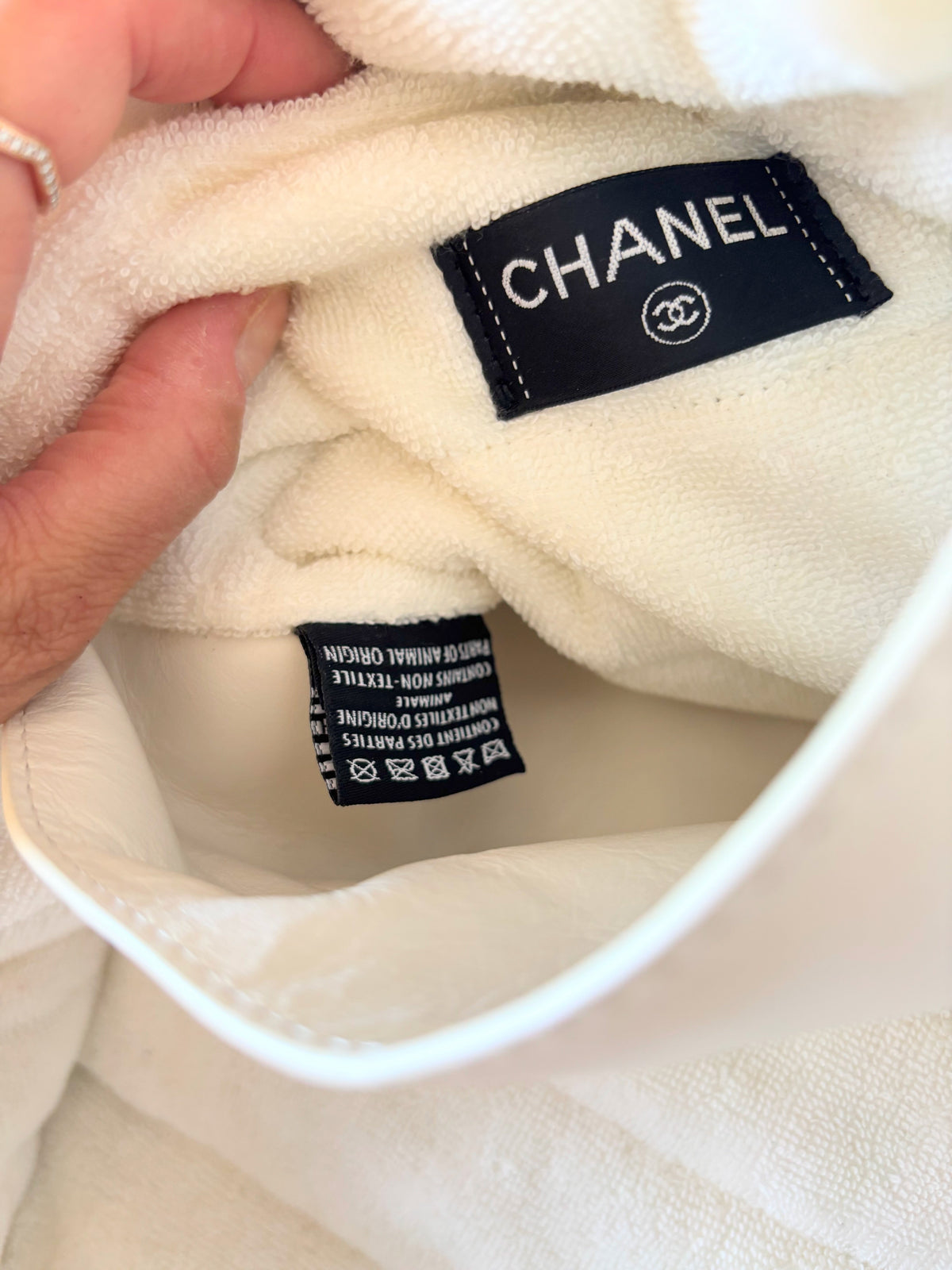 CHANEL Sac en Eponge