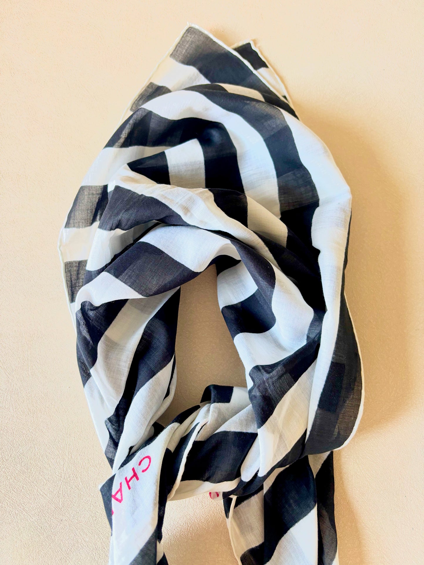 CHANEL Foulard Carré