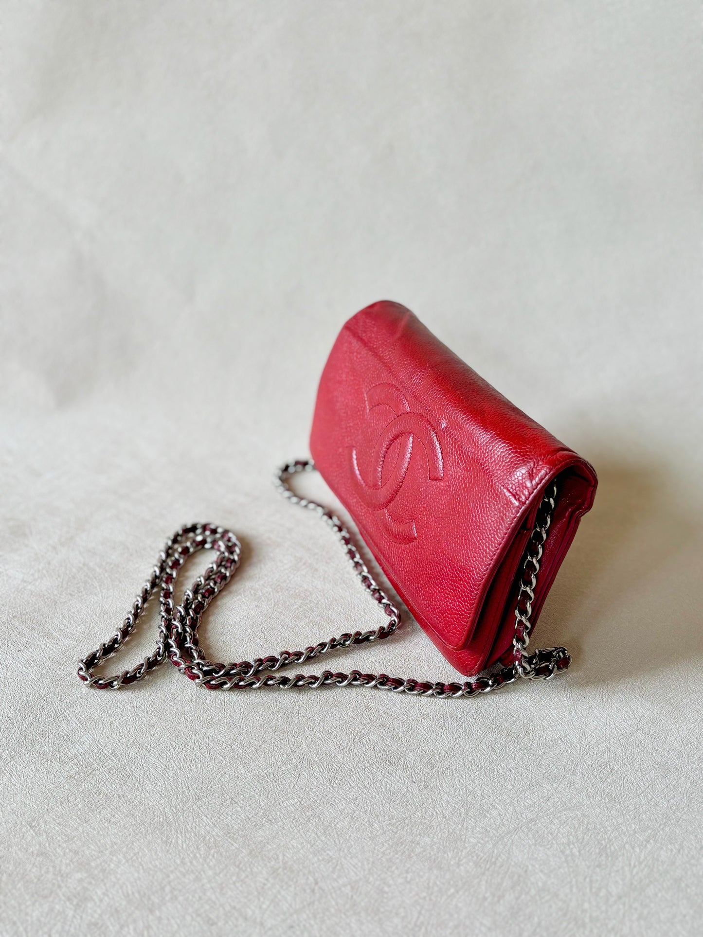CHANEL Sac Wallet on chain