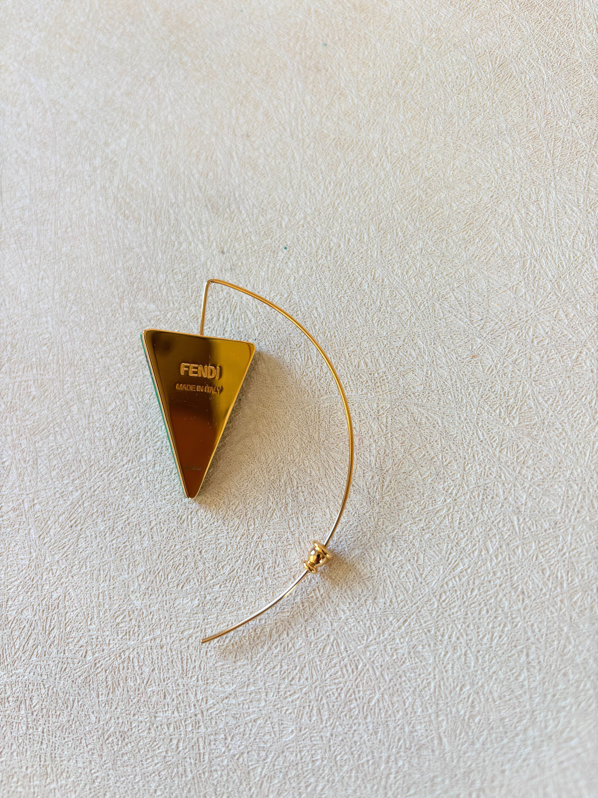 FENDI Boucle d'oreille Statement Solo