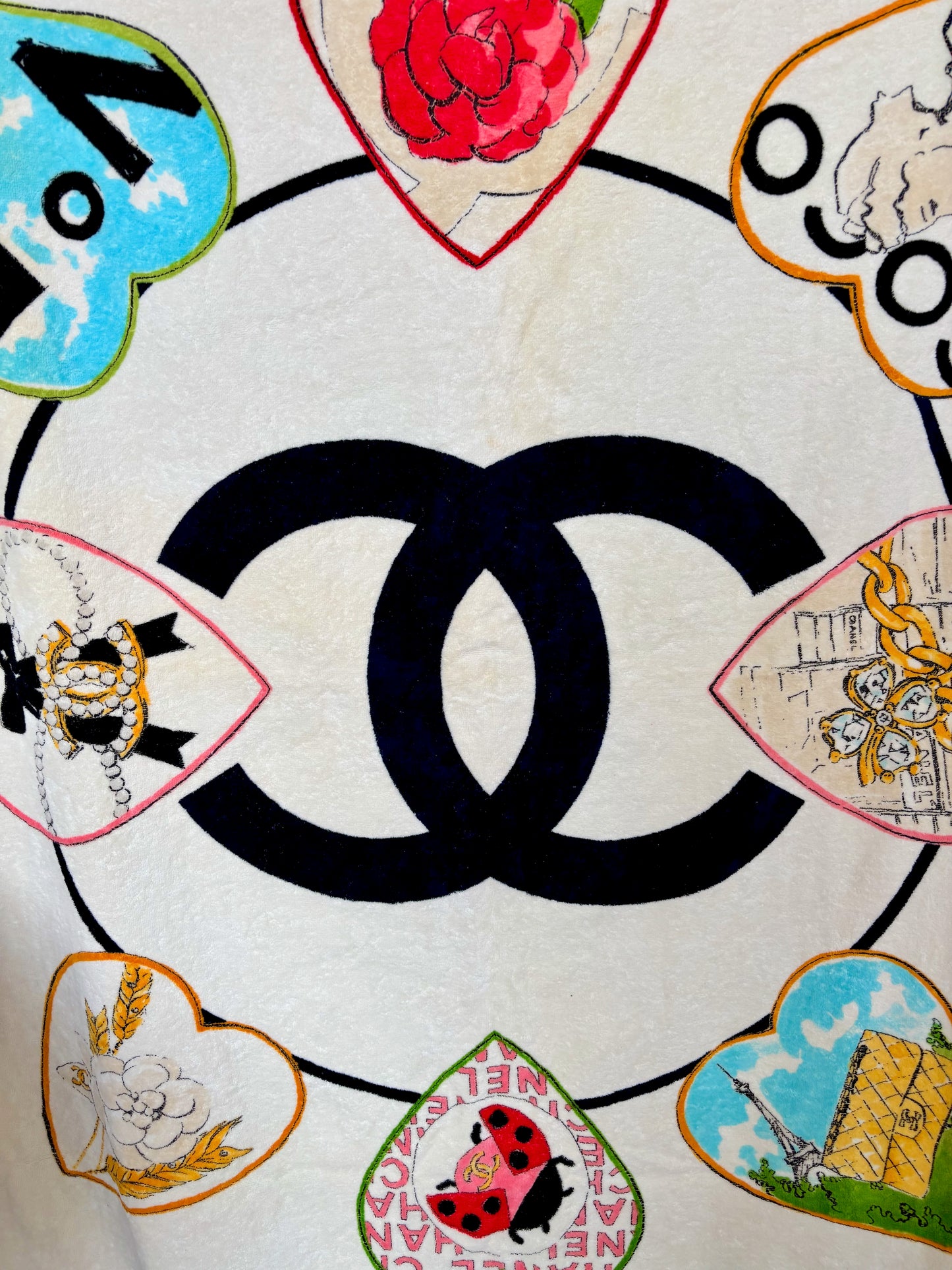 CHANEL Drap de plage