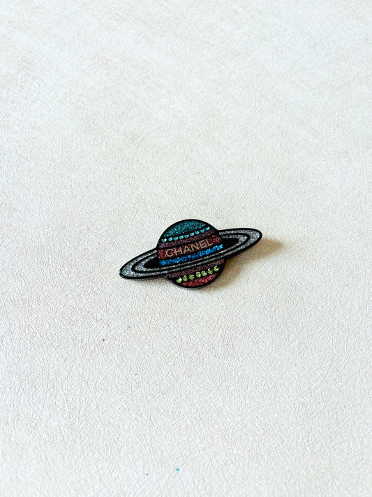 CHANEL Broche Planète
