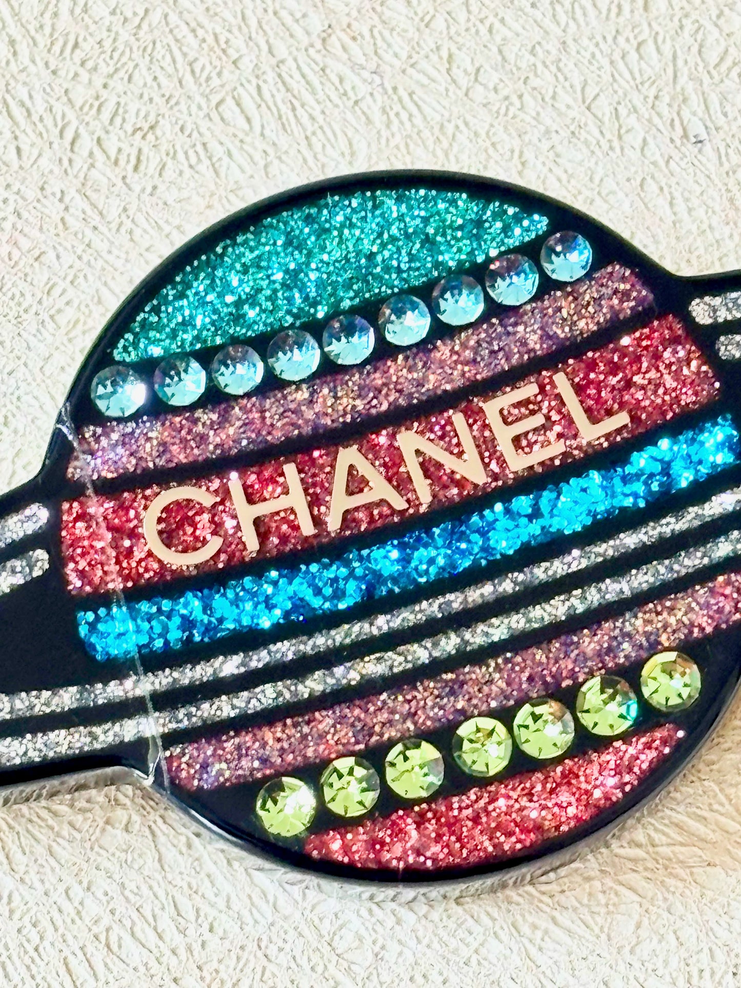 CHANEL Broche Planète