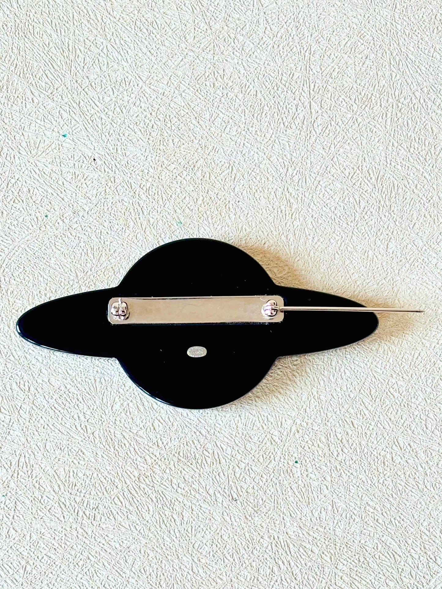 CHANEL Broche Planète
