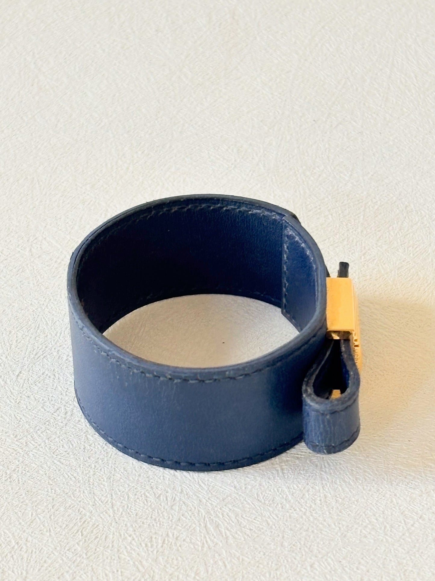 HERMÈS Bracelet Artémis