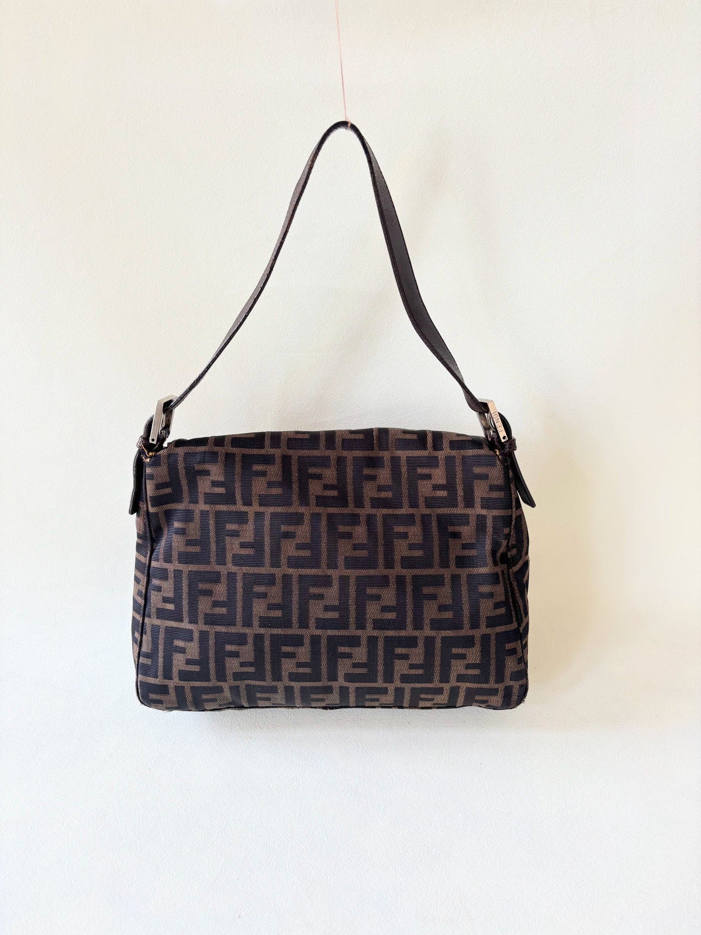 FENDI Sac Mamma Baguette
