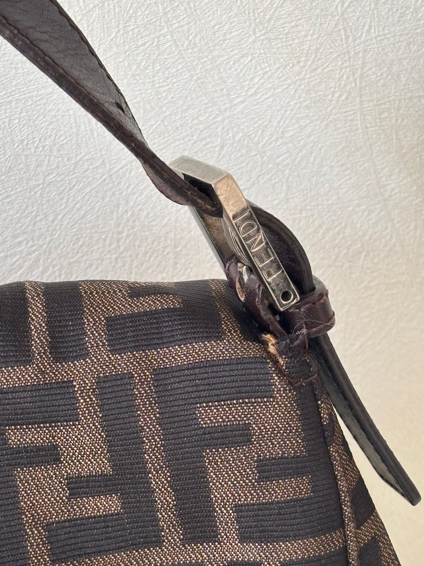 FENDI Sac Mamma Baguette