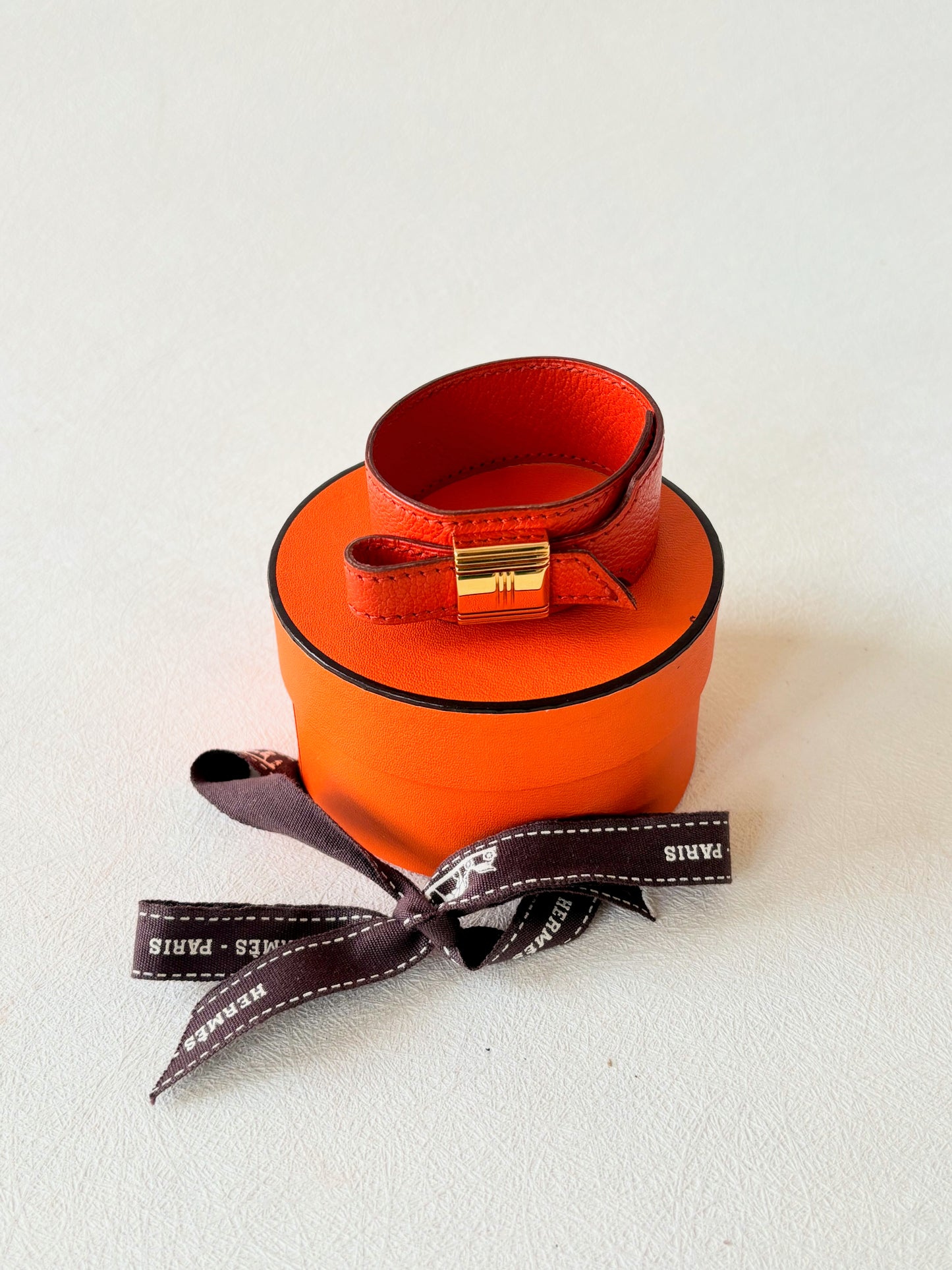 HERMÈS Bracelet Artémis
