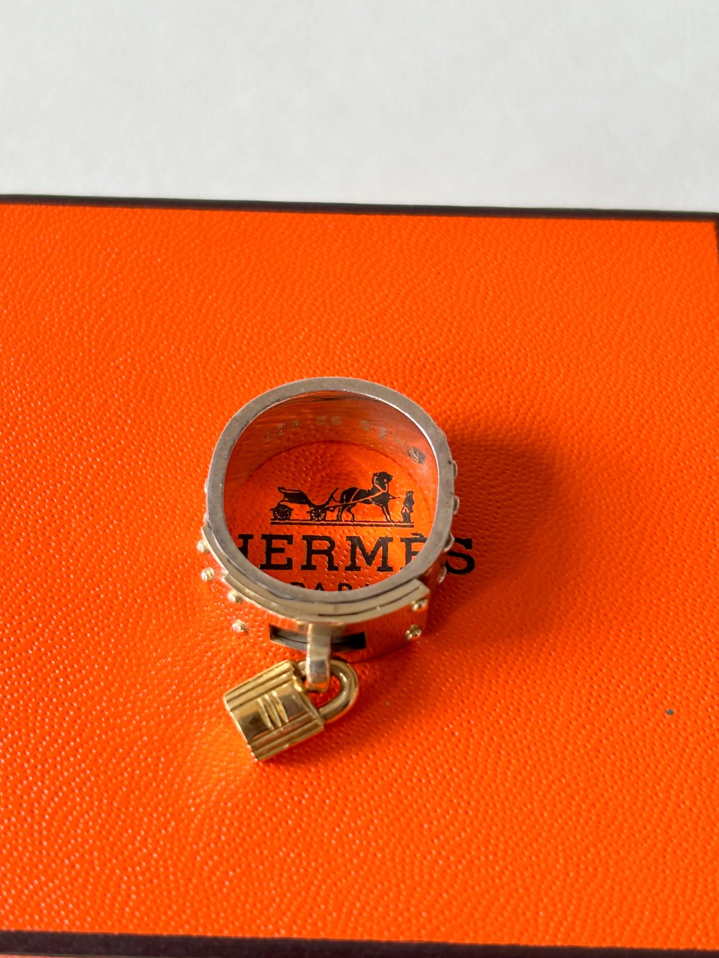 HERMÈS Bague Kelly Cadenas