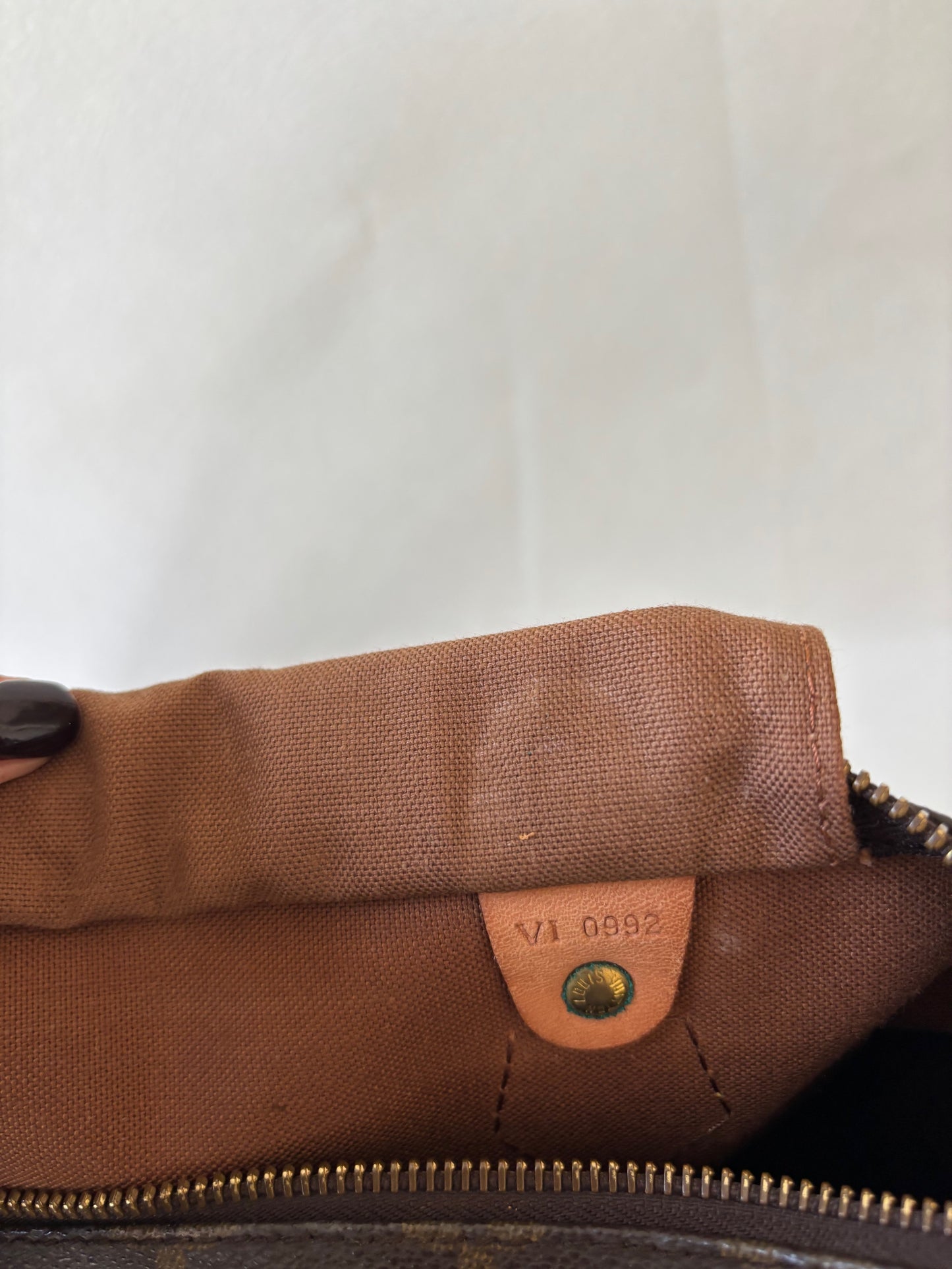 LOUIS VUITTON Speedy 30