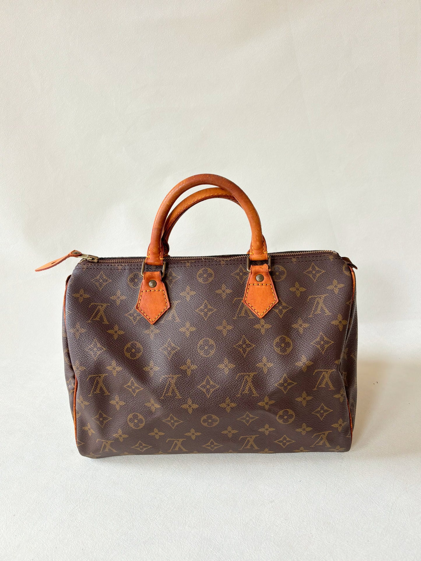 LOUIS VUITTON Speedy 30