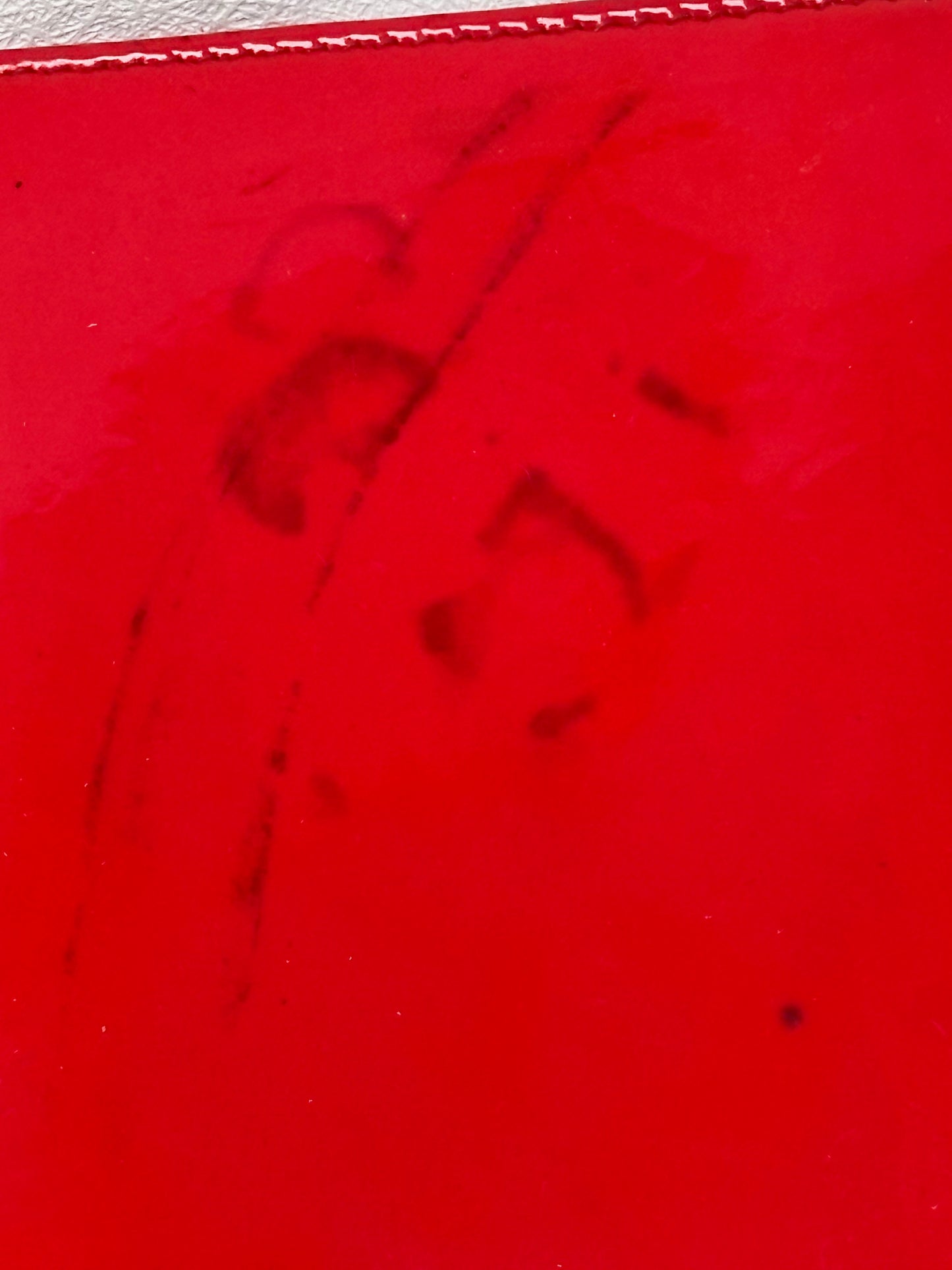 CHANEL Portefeuille cuir verni