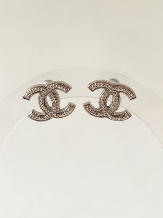 CHANEL Boucles d'oreilles