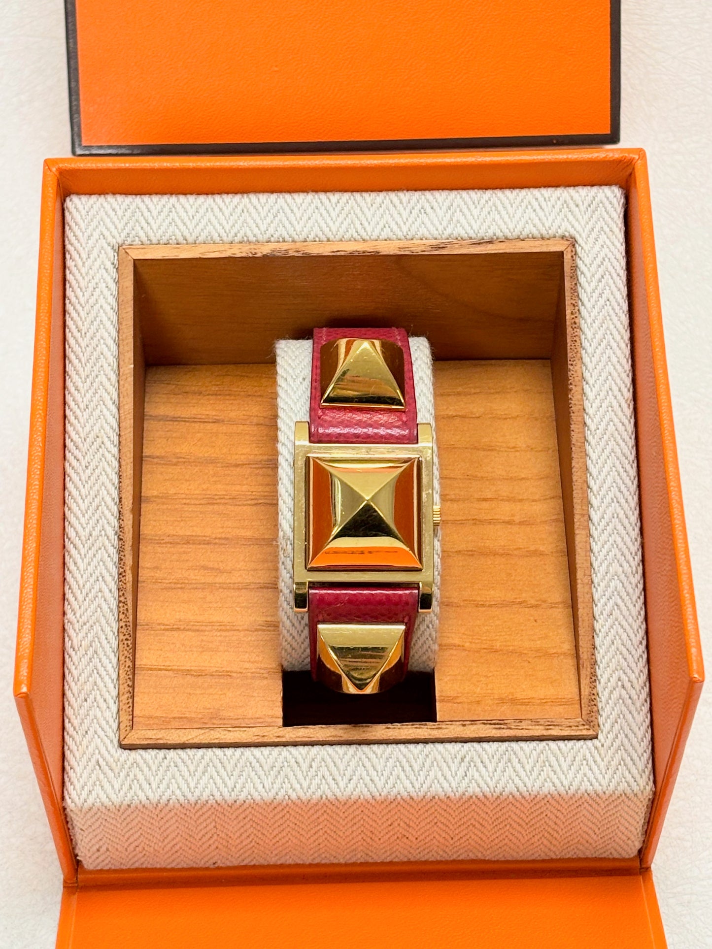 HERMÈS Montre Médor