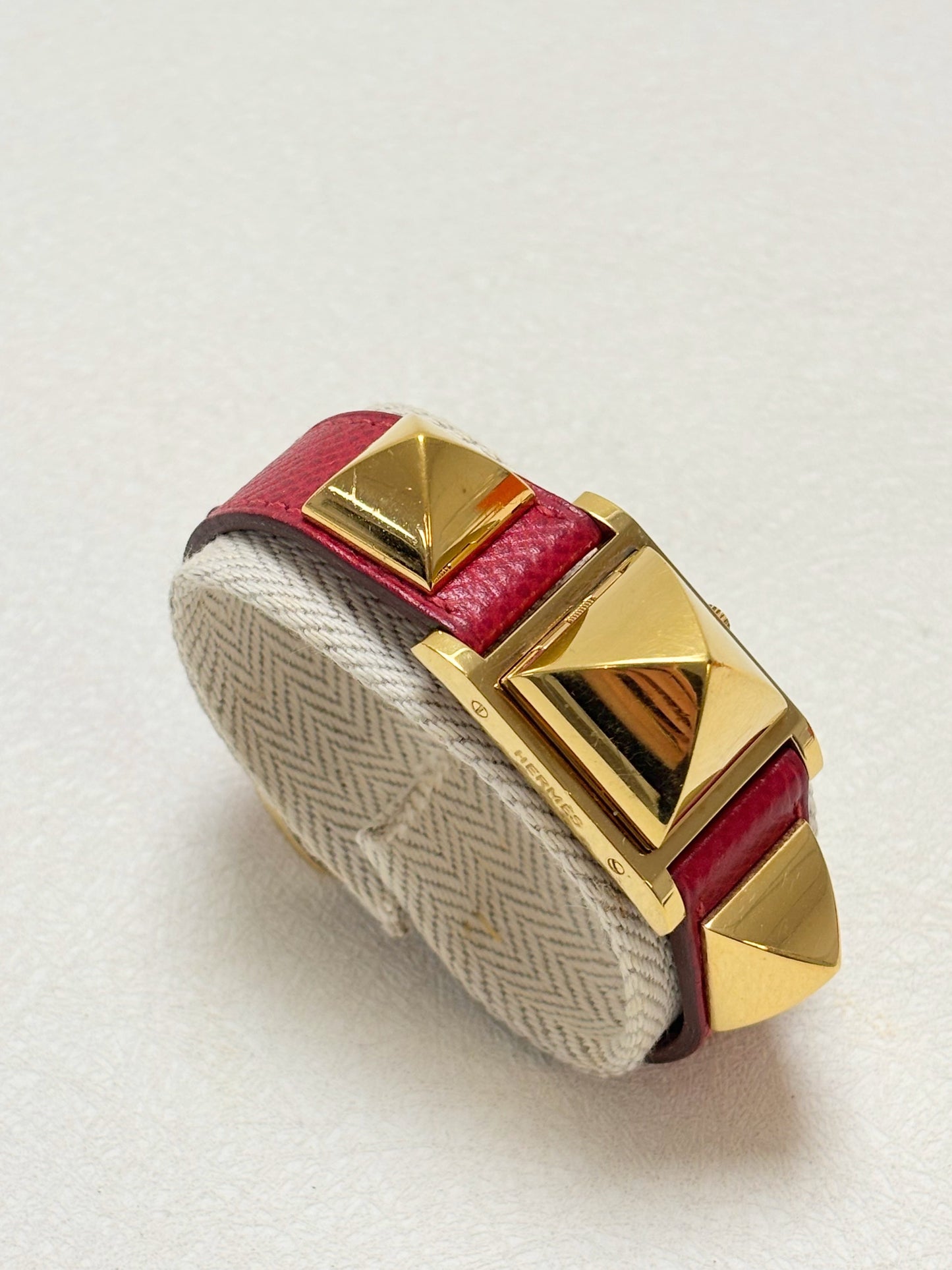 HERMÈS Montre Médor