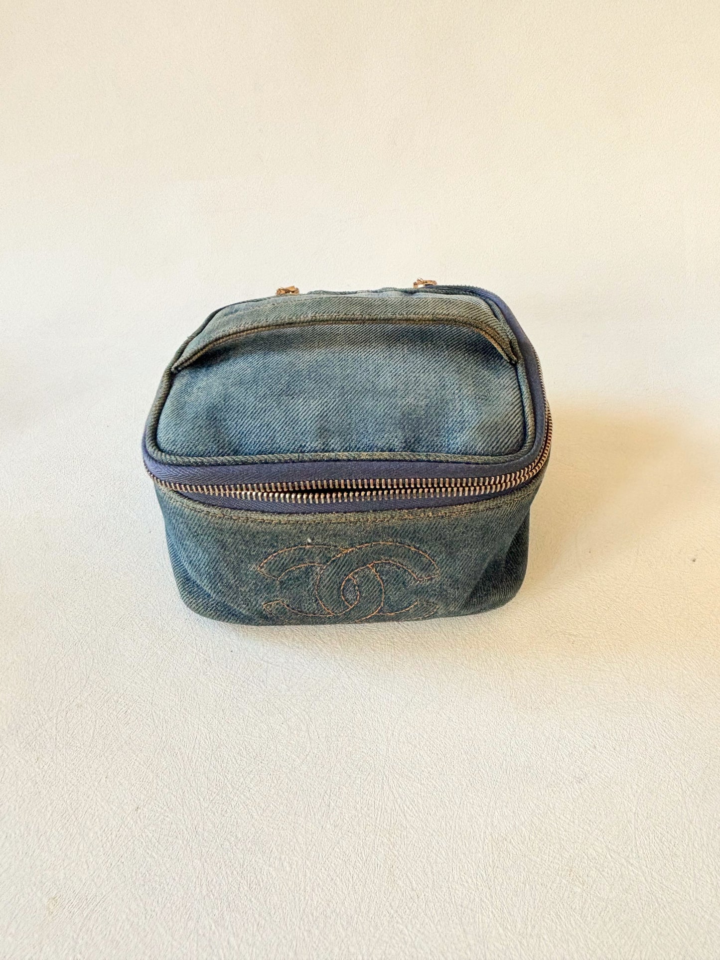 CHANEL Vanity Case Denim