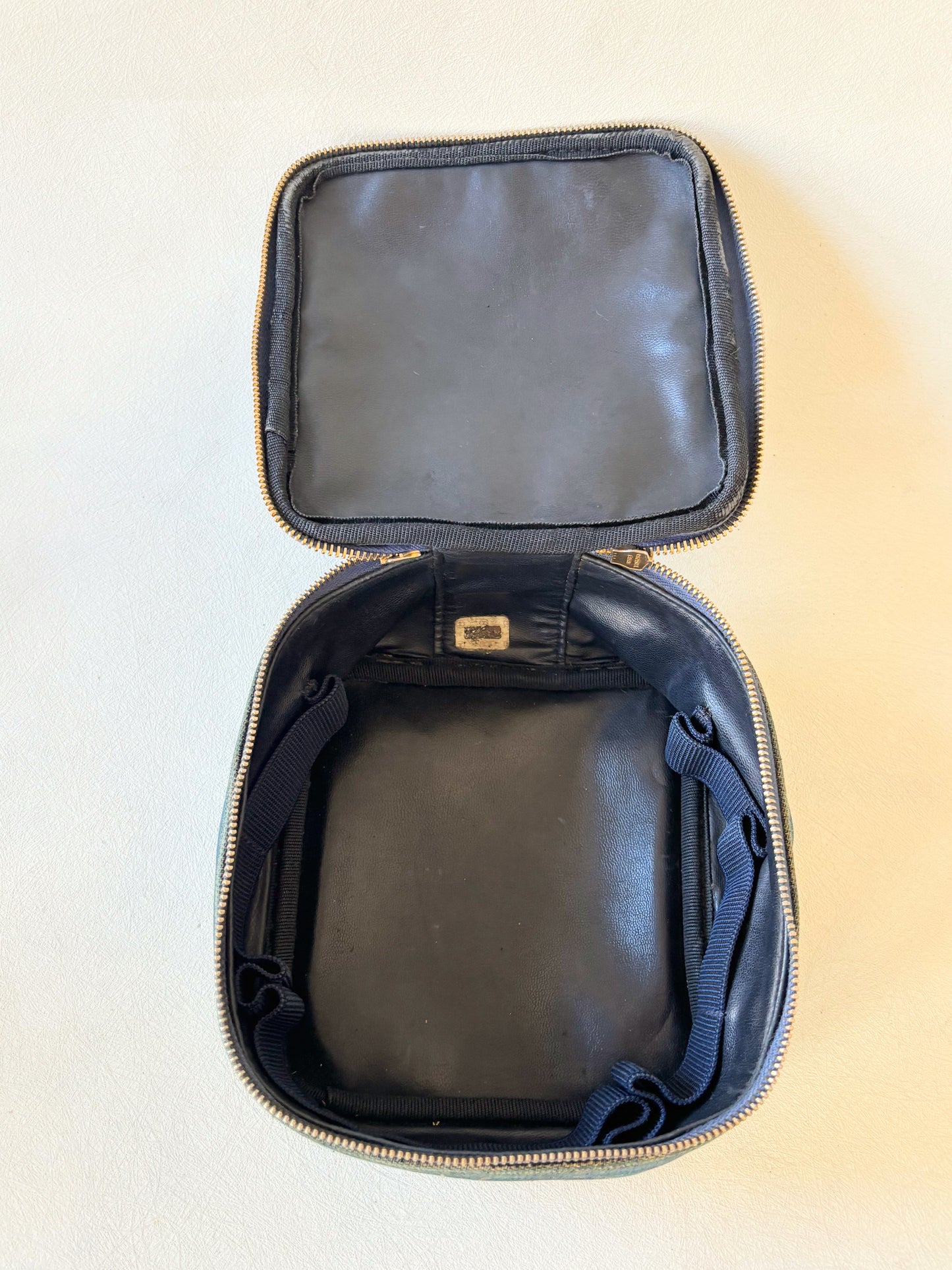 CHANEL Vanity Case Denim