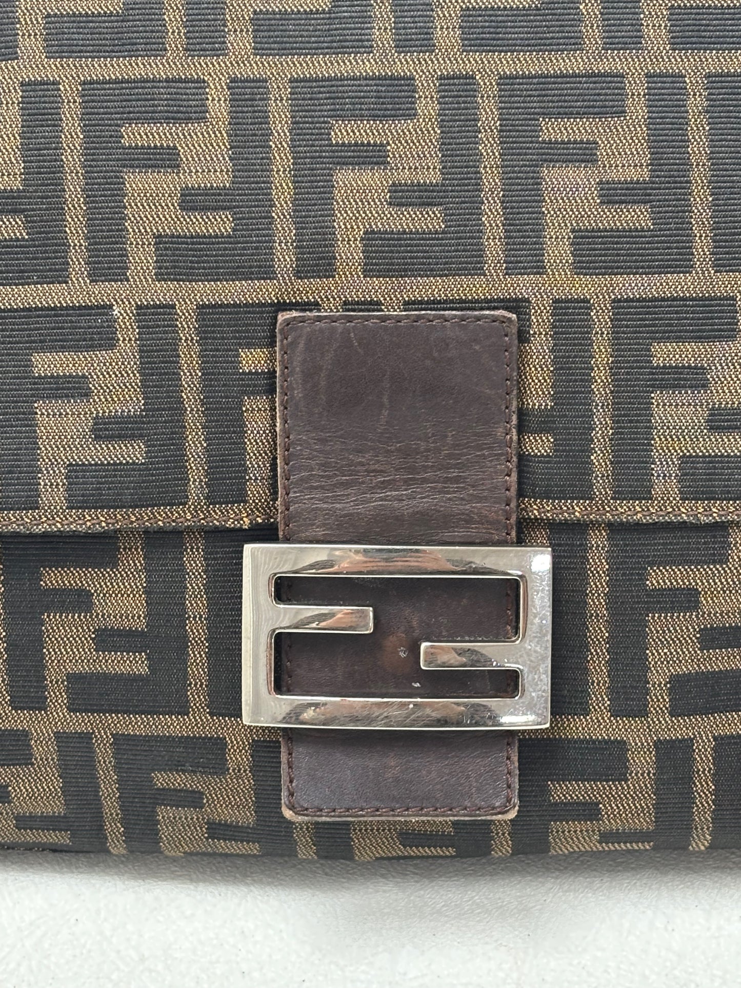 FENDI Sac Mamma Baguette
