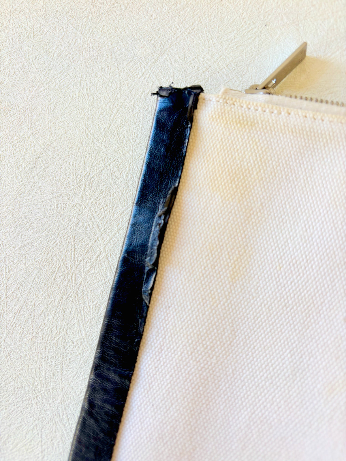 CÉLINE Pochette Made In