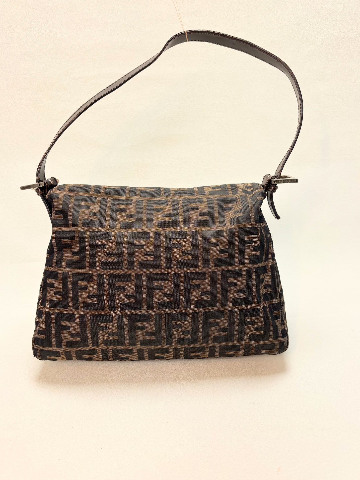 FENDI Sac Mamma Baguette Zucca