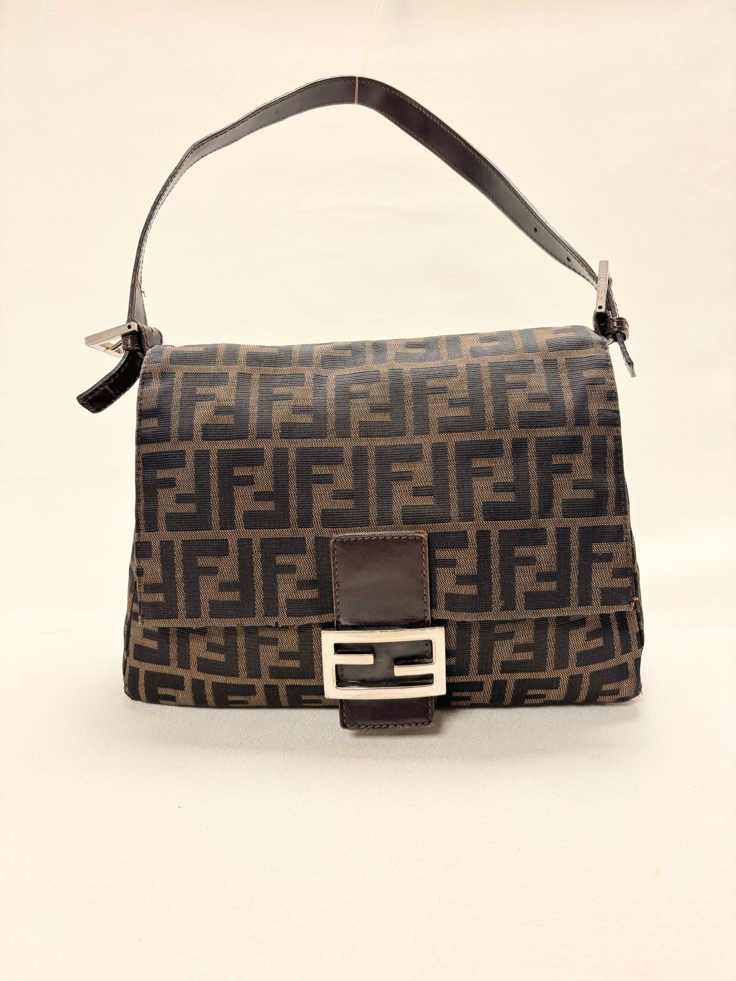 FENDI Sac Mamma Baguette Zucca