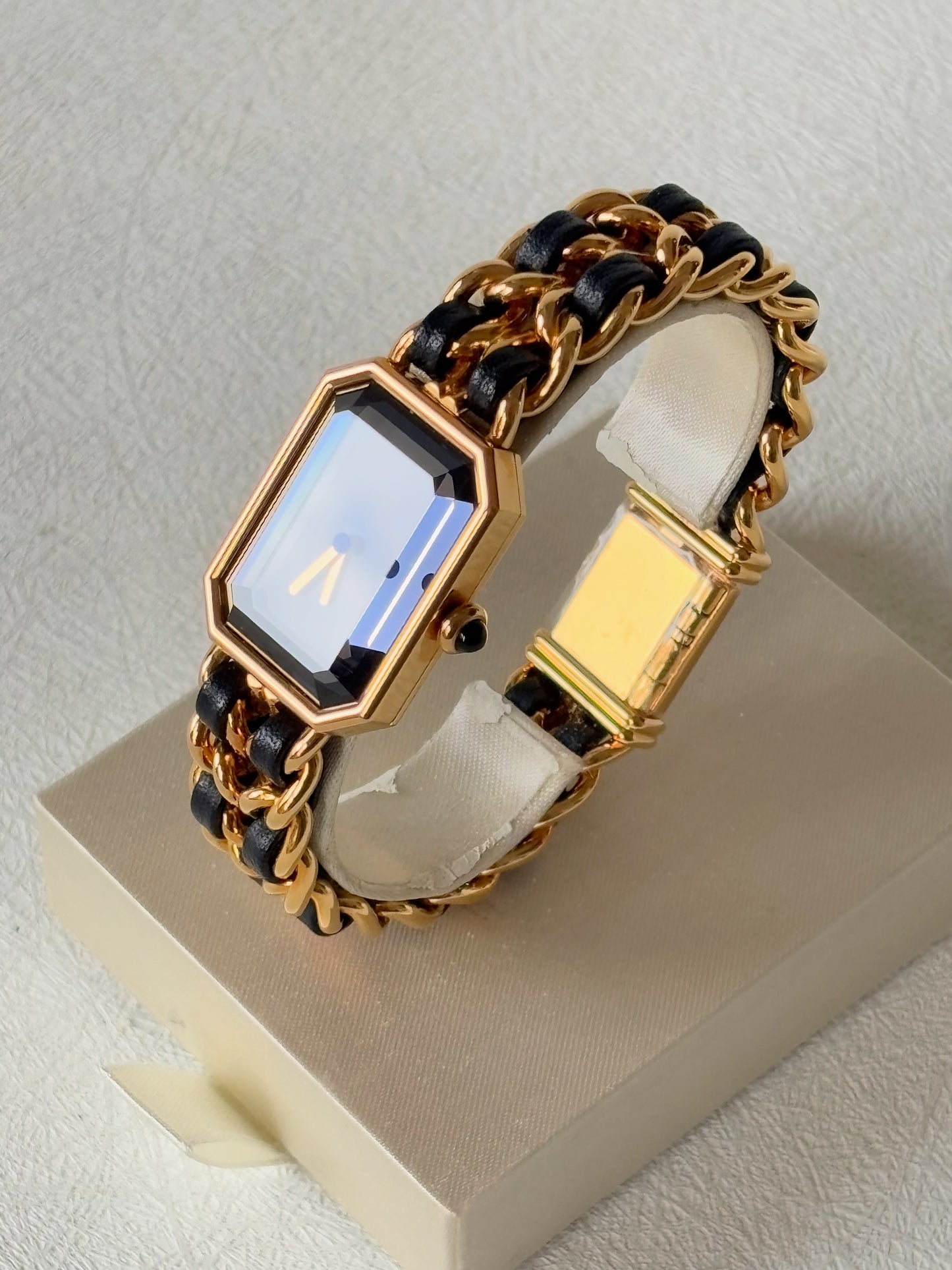 CHANEL Montre Première M