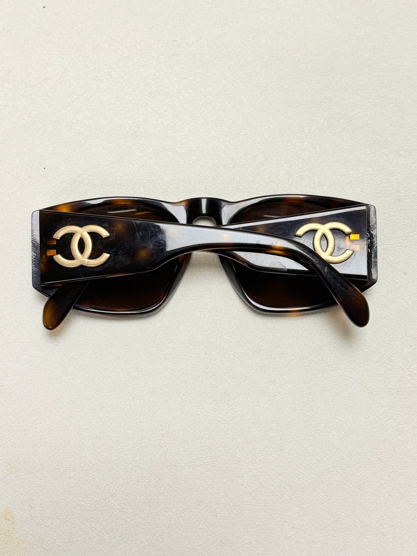 CHANEL Lunettes de soleil