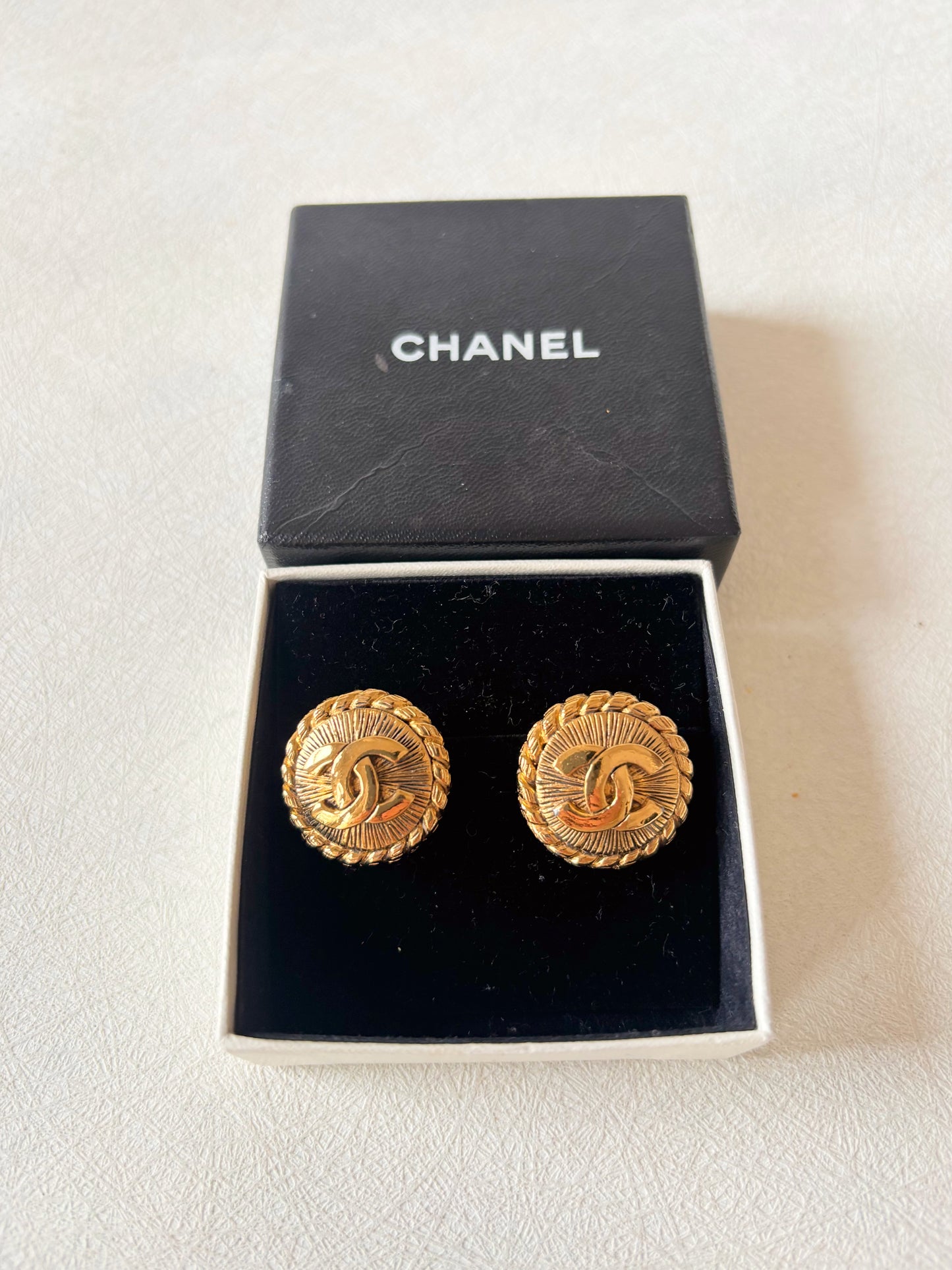 CHANEL Boucles d'oreilles