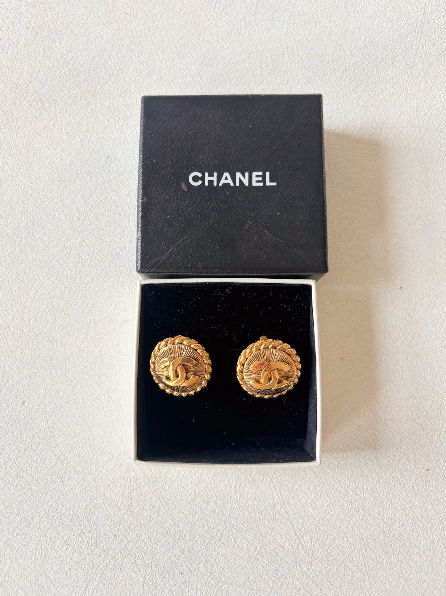 CHANEL Boucles d'oreilles