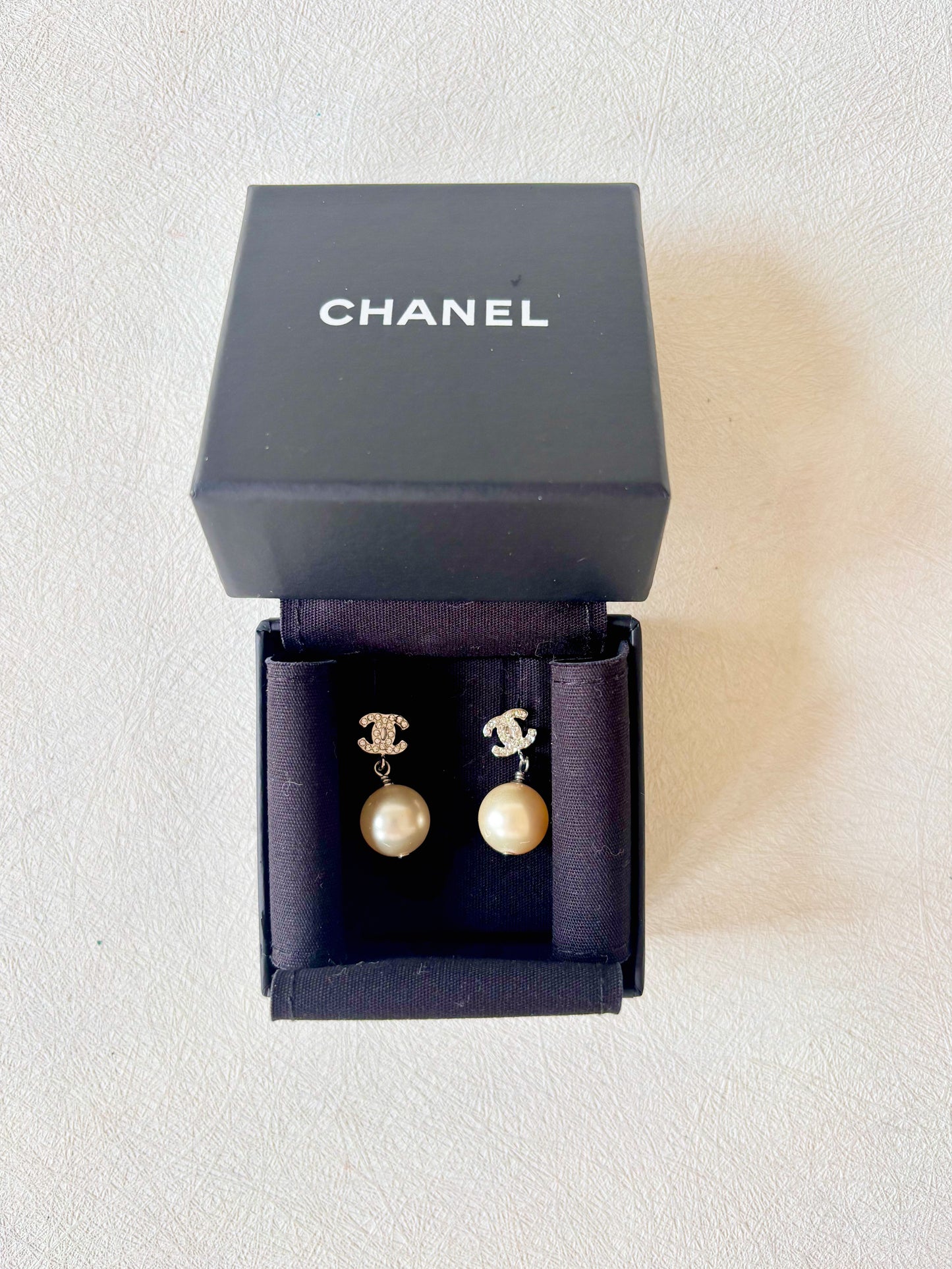 CHANEL Boucles d'oreilles