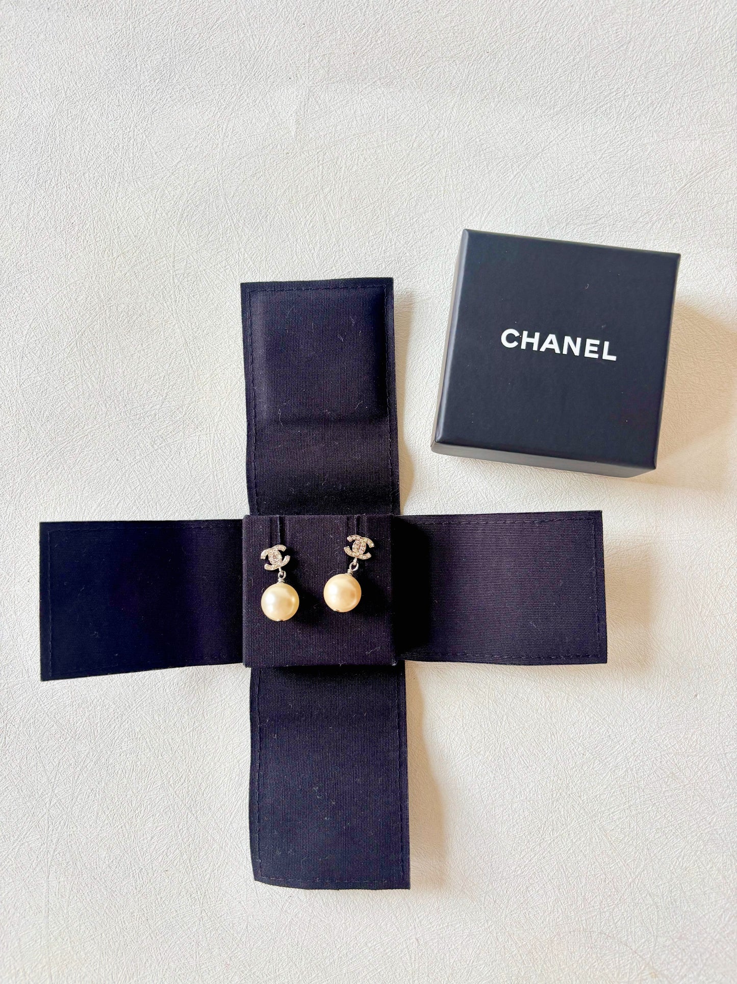 CHANEL Boucles d'oreilles
