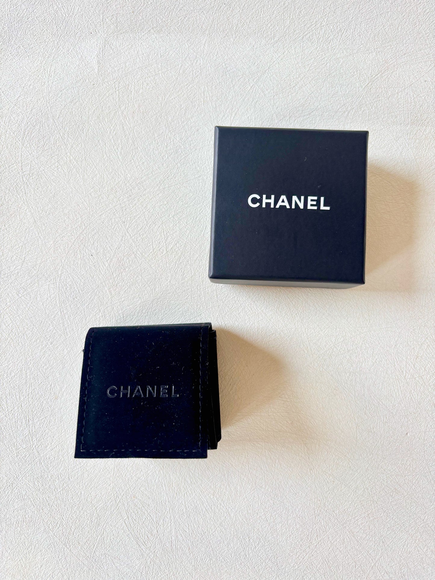 CHANEL Boucles d'oreilles