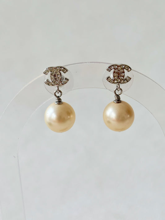 CHANEL Boucles d'oreilles