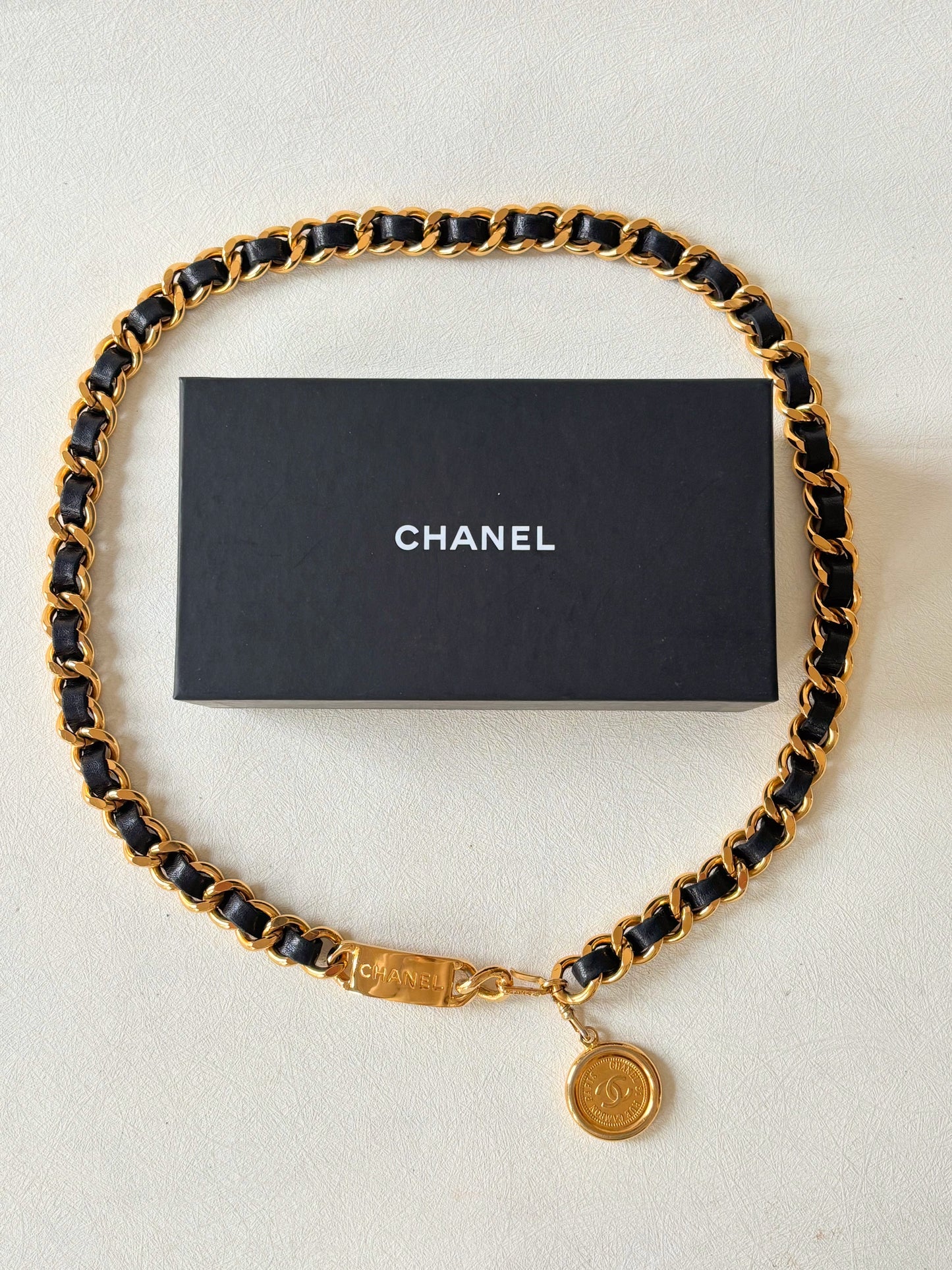 CHANEL Ceinture Maillons