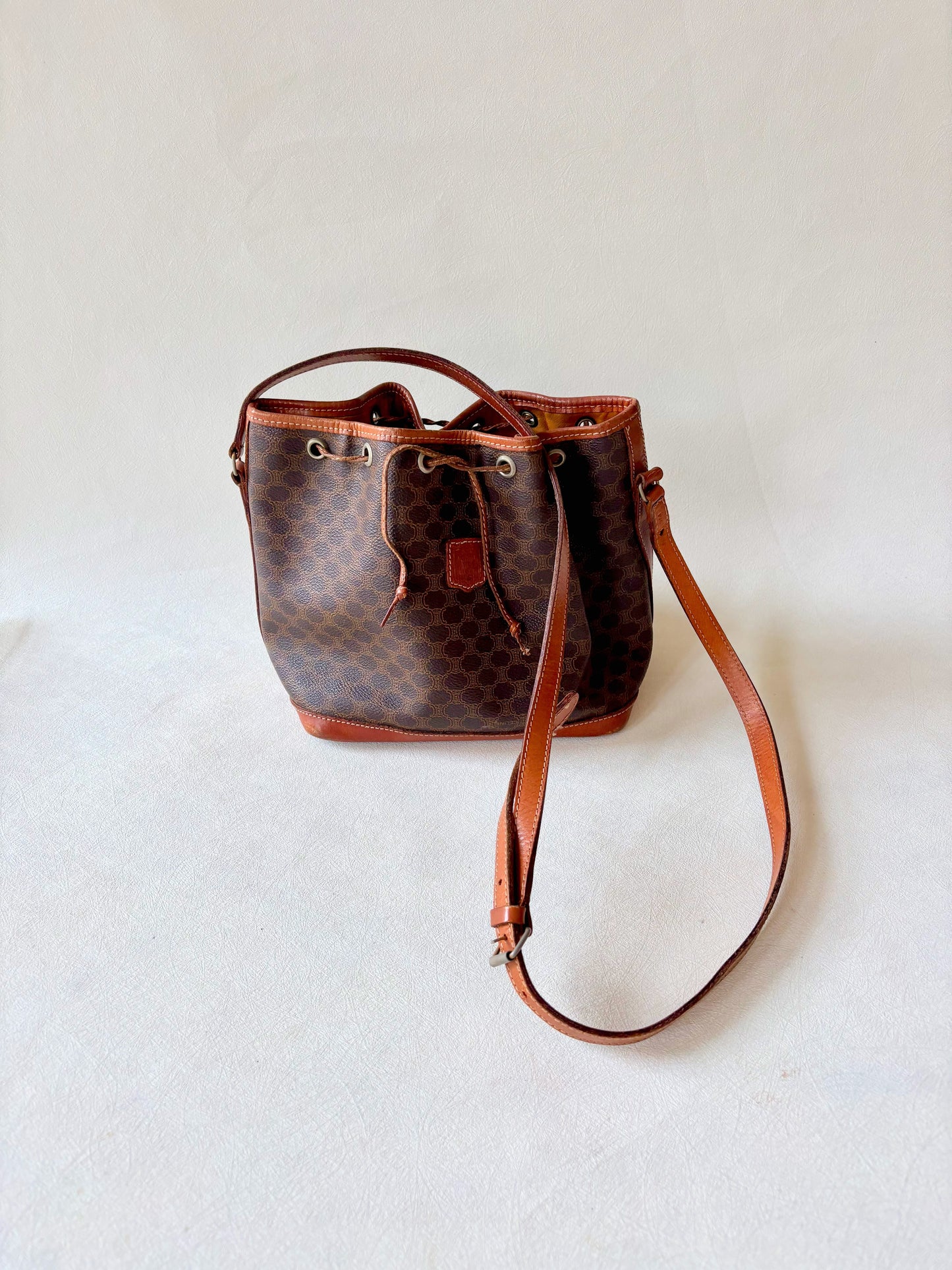 CÉLINE Sac Seau Triomphe